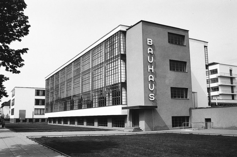 La Bauhaus, un revolucionario movimiento arquitectónico que cumple 100 años.