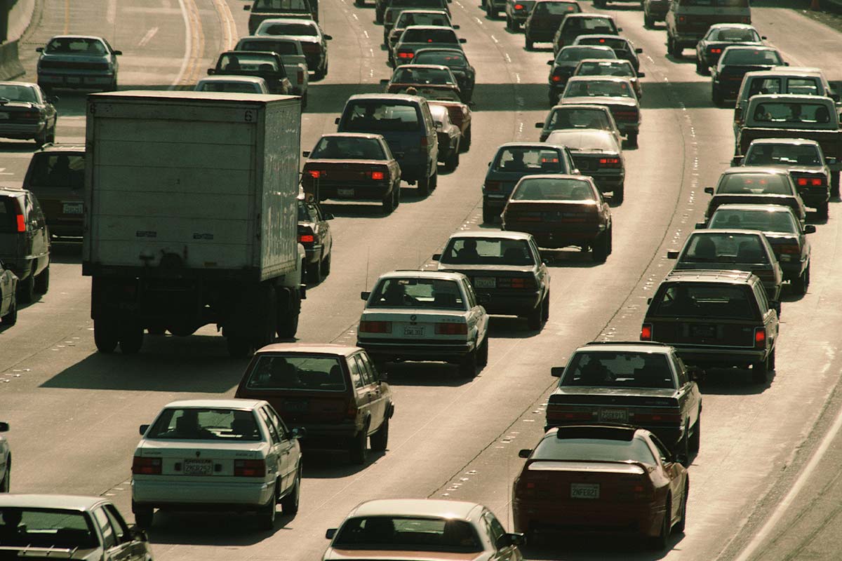 ¿Son los vehículos eléctricos un factor clave contra la polución?