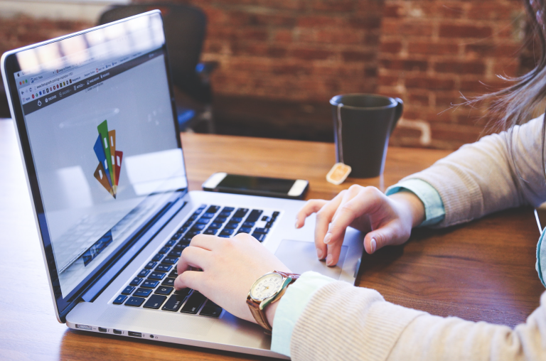 Conectar personas, procesos y datos al fabricar con Upchain